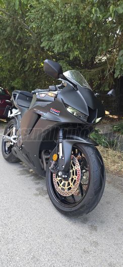 HONDA CBR 600 RR