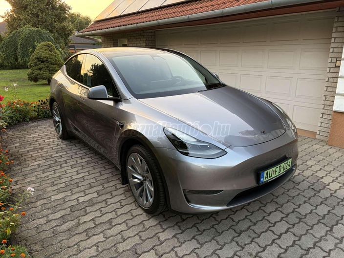 TESLA MODEL Y Long Range AWD (Automata)