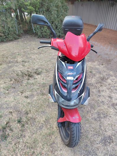 APRILIA SR 50