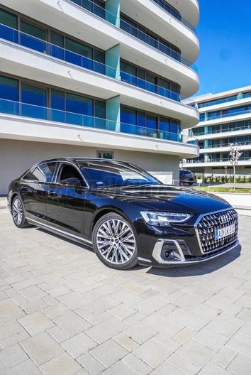 AUDI A8 60 TFSI e Lang quattro Tiptronic ic [4 személy]