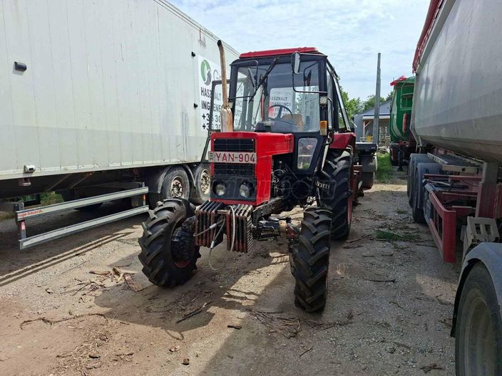 BELARUS MTZ-82