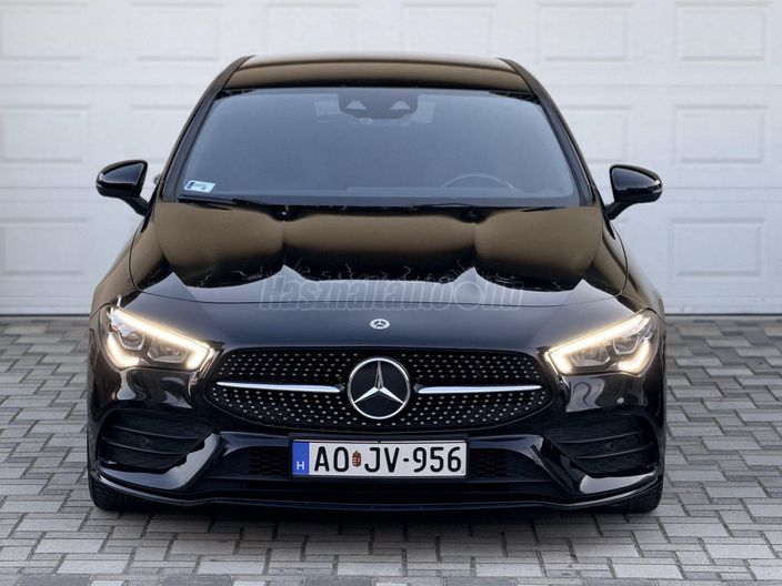 MERCEDES-BENZ CLA 200 7G-DCT