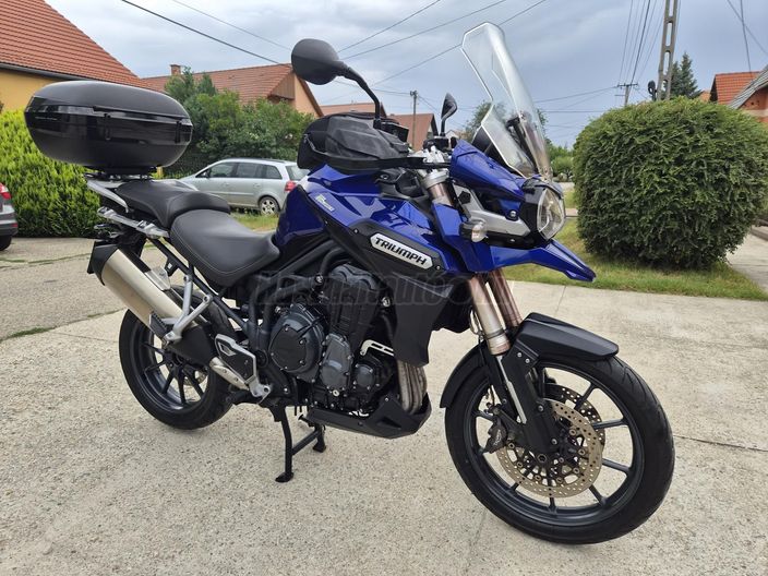 TRIUMPH TIGER 1200