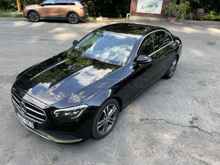 MERCEDES-BENZ E 220 d 4Matic 9G-TRONIC Mild hybrid drive