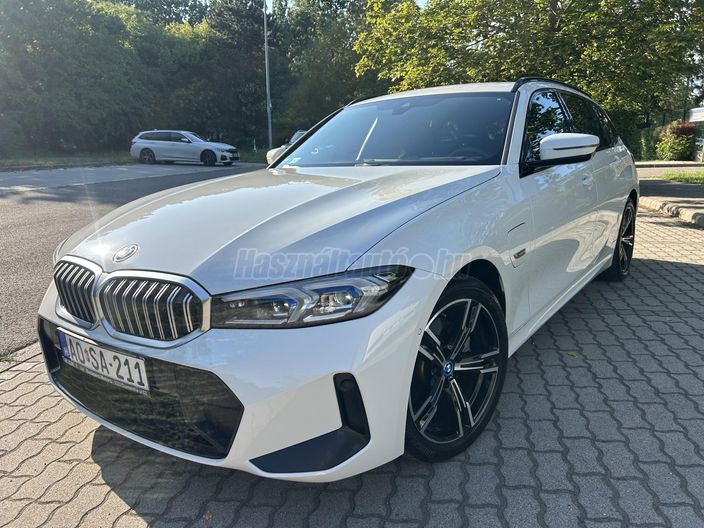 BMW 320 320e (Automata)