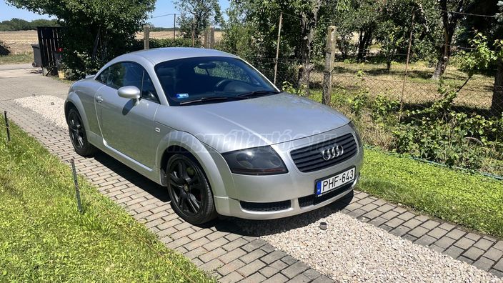 AUDI TT Coupe 1.8 T