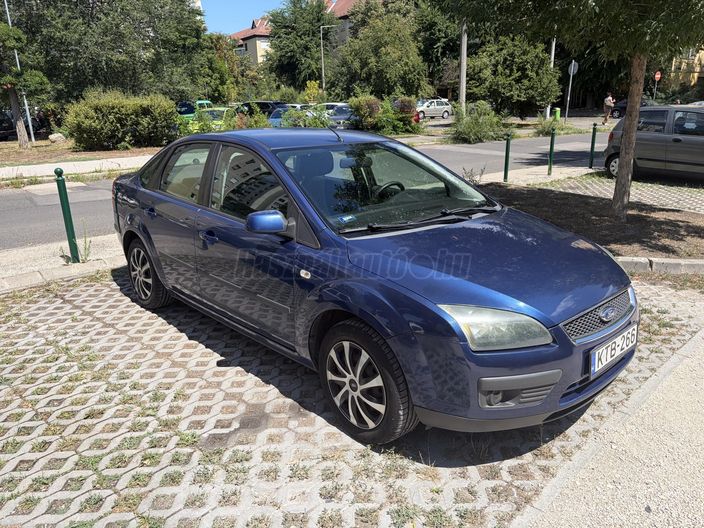 FORD FOCUS 1.6 Trend
