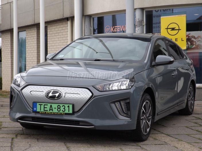 Opel márkakereskedés beszámolt autója!