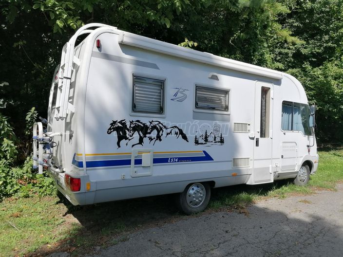 BÜRSTNER i574 elegance