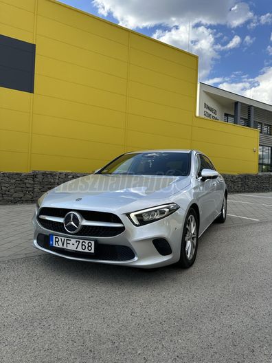 MERCEDES-BENZ A 180 d Progressive 7G-DCT
