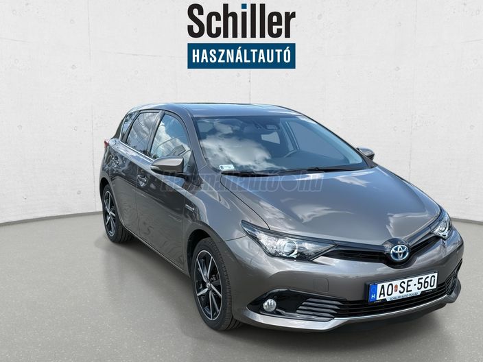 TOYOTA AURIS 1.8 HSD Executive (Automata)