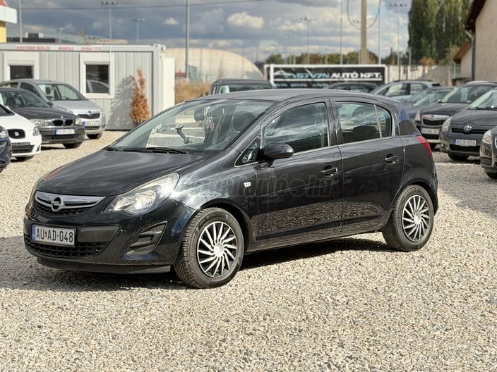 OPEL CORSA D 1.2 Color Edition