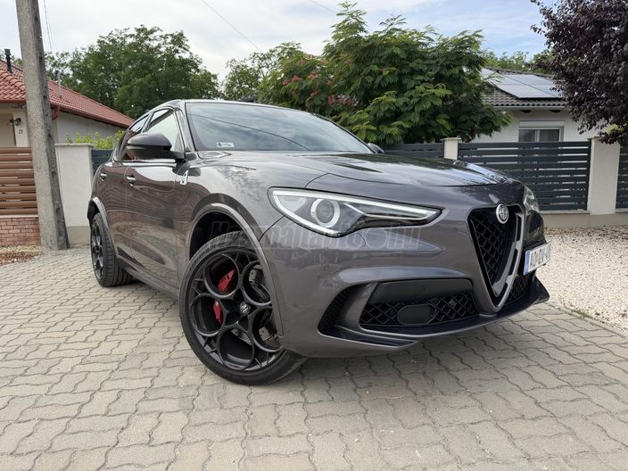 ALFA ROMEO STELVIO 2.9 T-V6 Quadrifoglio Q4 (Automata)