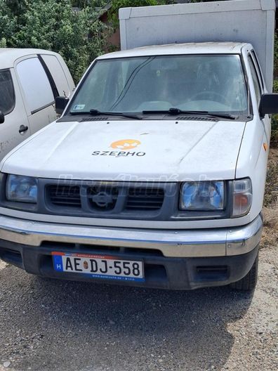 NISSAN PICK UP 2.5 2WD