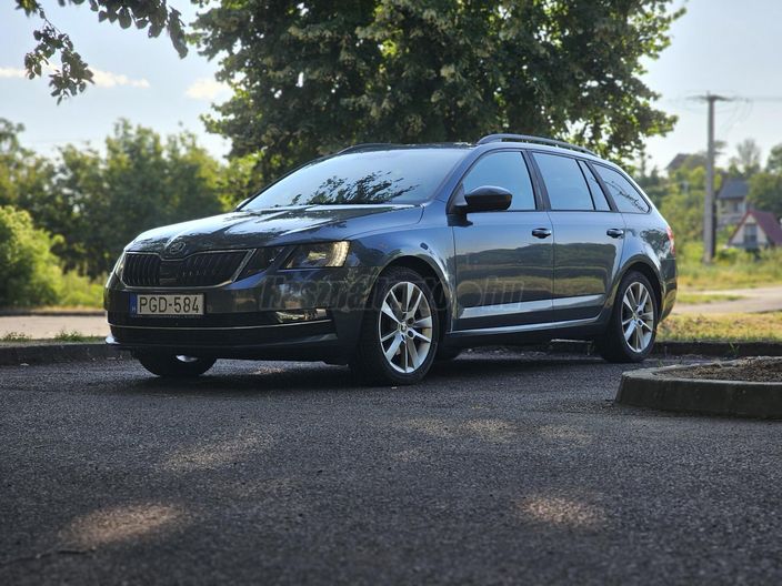 SKODA OCTAVIA Combi 2.0 CR TDI Ambition DSG6