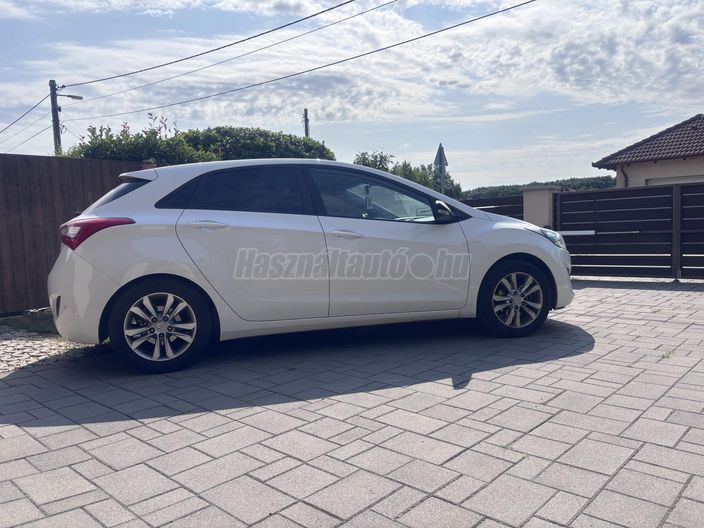 HYUNDAI I30 1.4i Go! Brasil