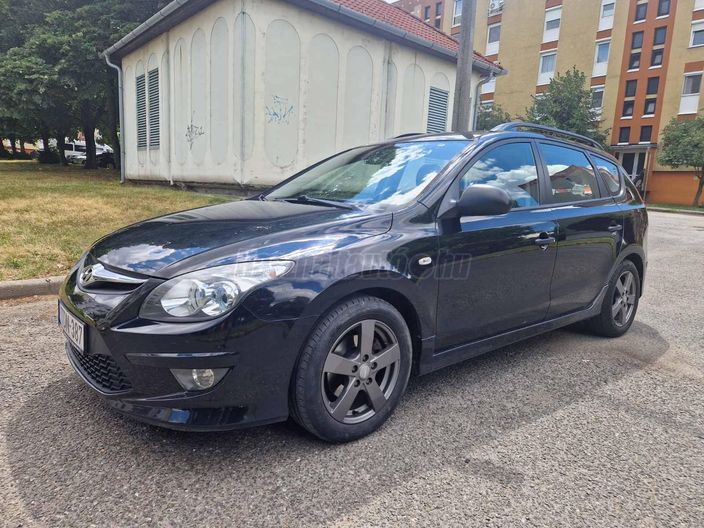 HYUNDAI I30 i30u CW 1.4 DOHC Life
