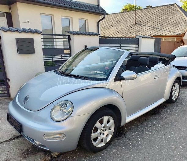 VOLKSWAGEN NEW BEETLE 1.6