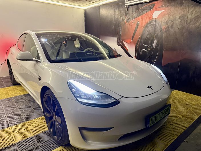 TESLA MODEL 3 Performance AWD (Automata)