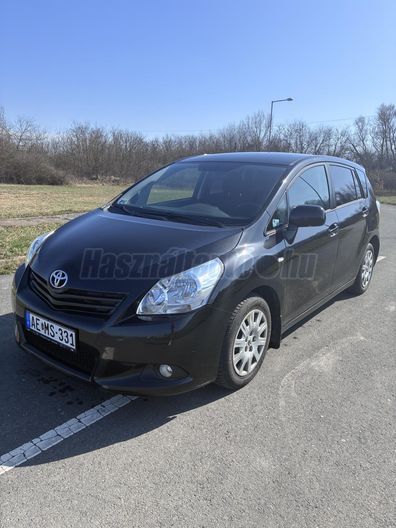 TOYOTA VERSO 2.0 D-4D Terra (5 személyes )