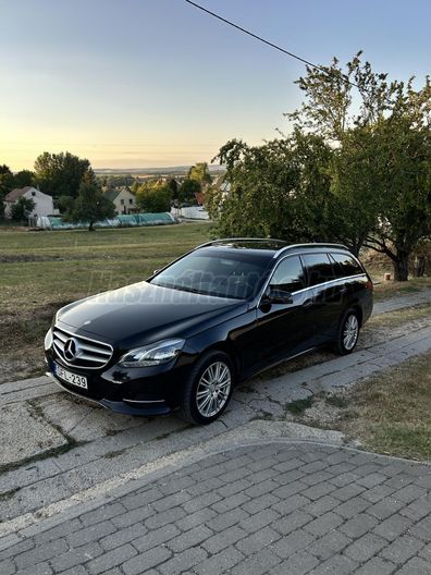 MERCEDES-BENZ E 250
