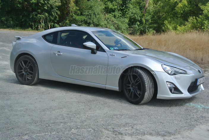 TOYOTA GT86 2.0 Sport