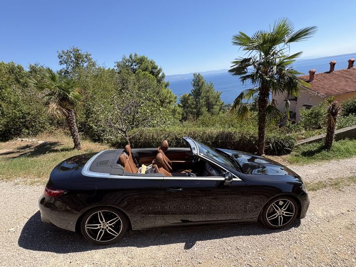 MERCEDES-BENZ E 200 9G-TRONIC