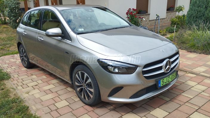 MERCEDES-BENZ B 250 E EQ Power Style 8G-DCT