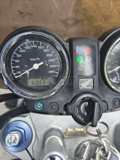 HONDA CB 900 F (HORNET)