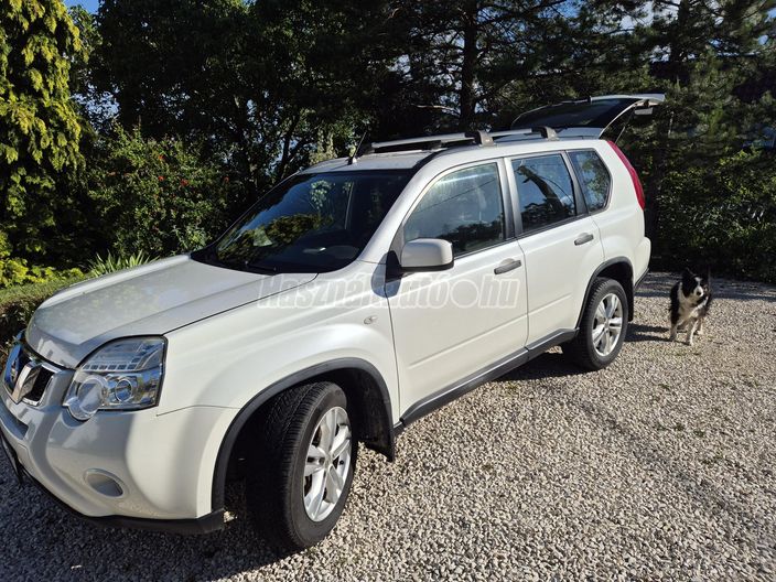 NISSAN X-TRAIL 2.0 dCi LE