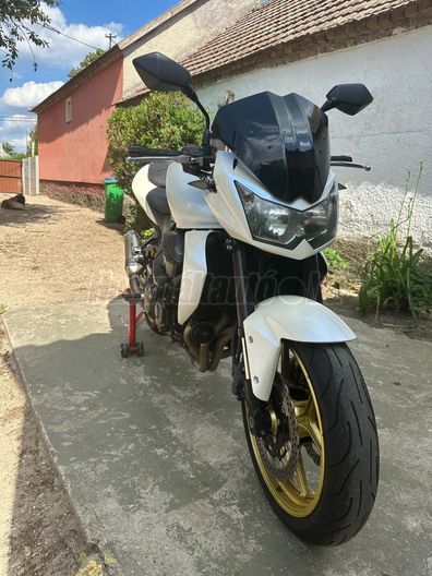 KAWASAKI Z 750