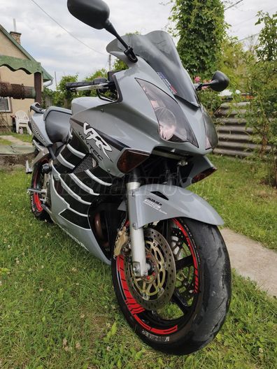 HONDA VFR 800