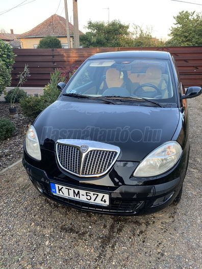 LANCIA YPSILON 1.2
