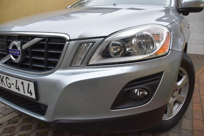 VOLVO XC60 2.4 D [D5] Summum Geartronic