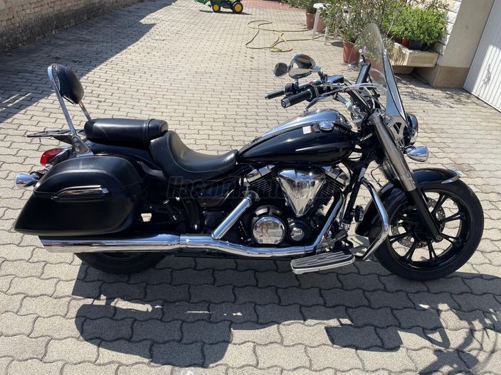 YAMAHA XVS 950 A MIDNIGHT STAR