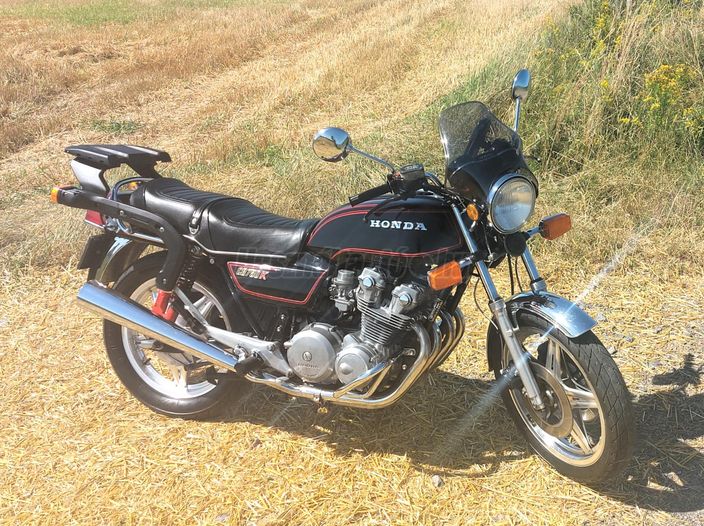 HONDA CB 750