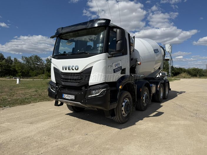 IVECO X-WAY AD360X42BZ HR OFF CIFA SLX9 mixer