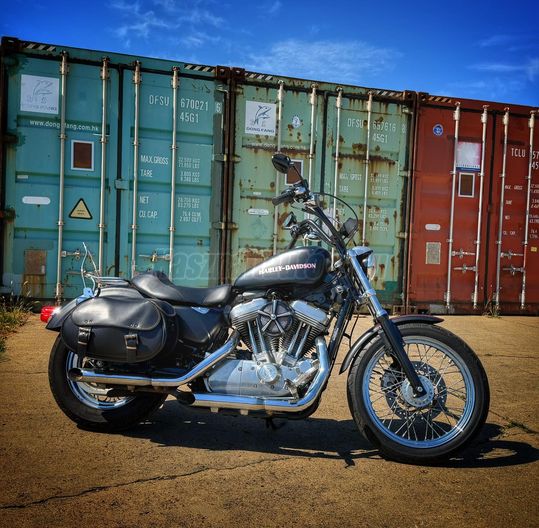 HARLEY-DAVIDSON SPORTSTER