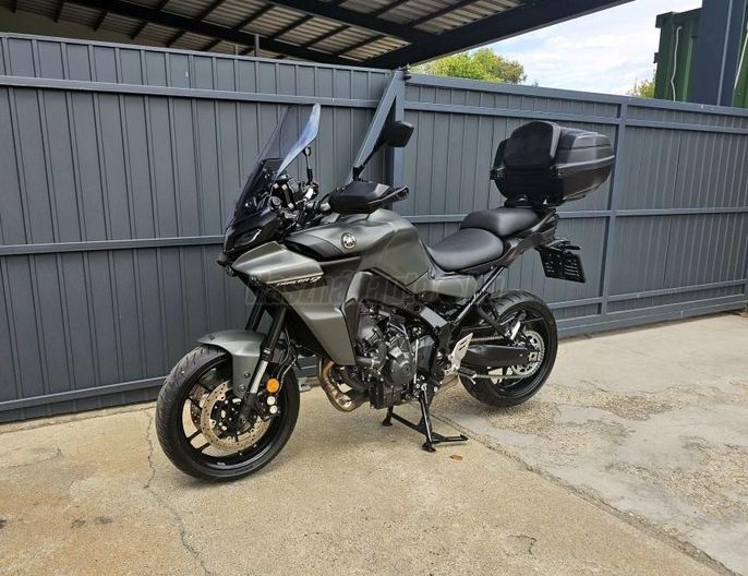 YAMAHA MT-09 TRACER