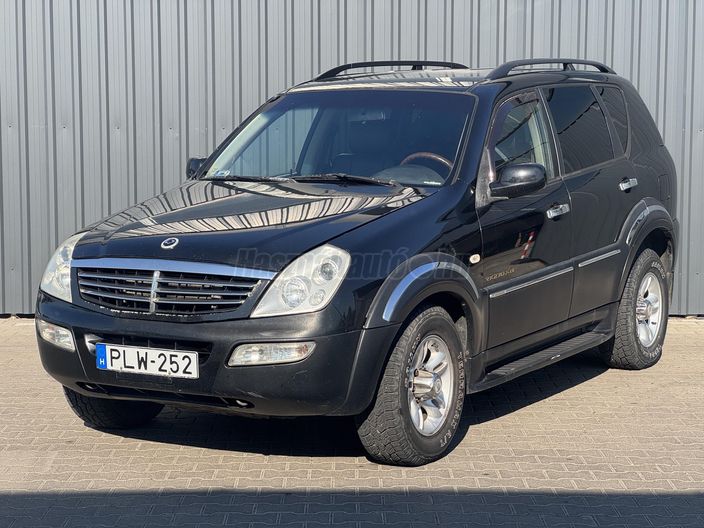 SSANGYONG REXTON 2.7 270 Xdi Premium 2