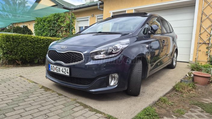 KIA CARENS 1.7 CRDI EX [7 személy]