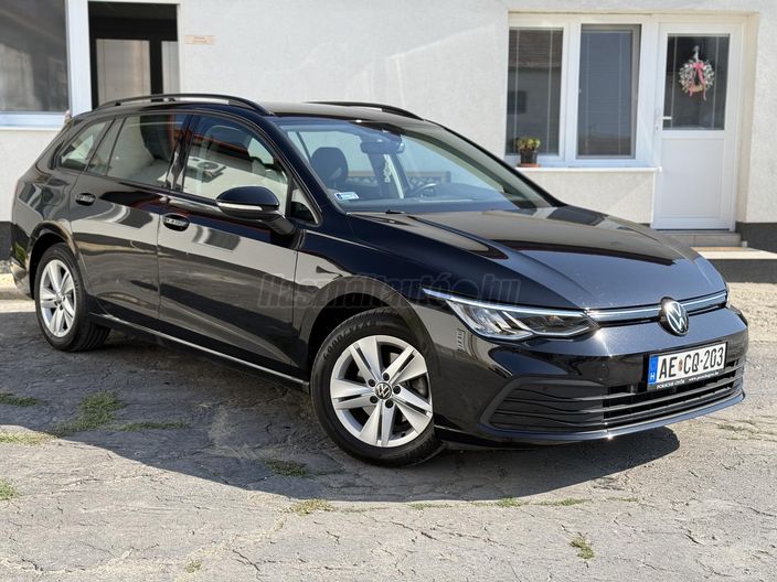 VOLKSWAGEN GOLF Variant 1.5 eTSI ACT Life DSG