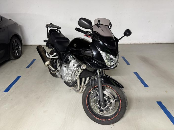 SUZUKI GSF 650 S