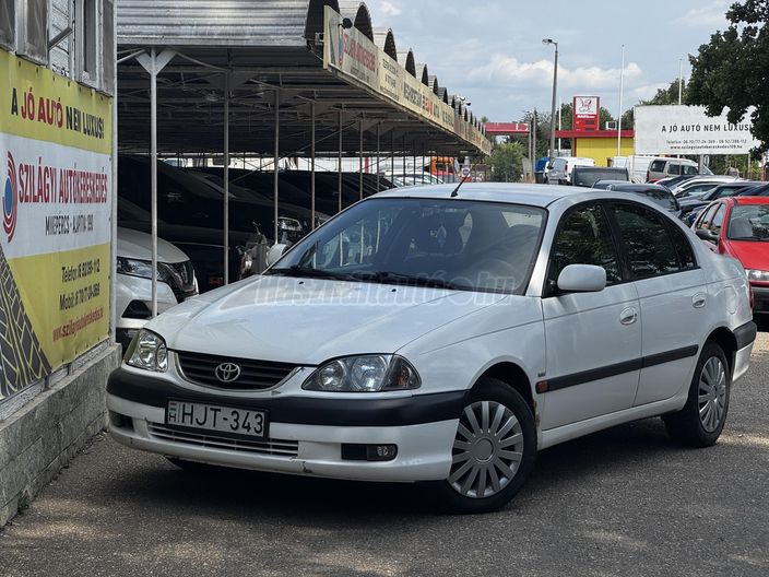 TOYOTA AVENSIS 1.6