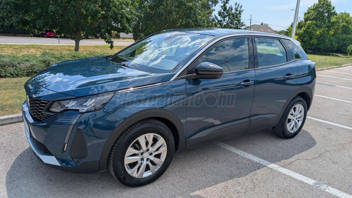 PEUGEOT 3008 1.2 PureTech Active Pack