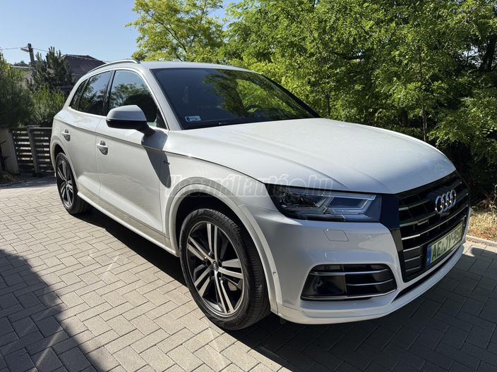 AUDI Q5 55 TFSI e quattro S-tronic