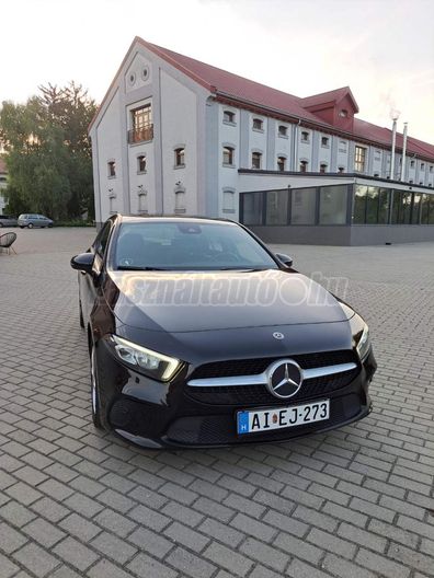 MERCEDES-BENZ A 220 d Progressive 8G-DCT
