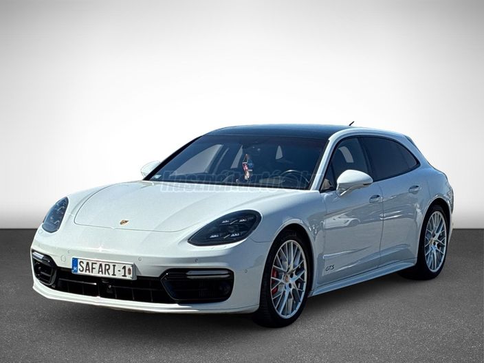 PORSCHE PANAMERA GTS PDK