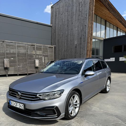 VOLKSWAGEN PASSAT VIII 1.4 TSI GTE Plug-In-Hybrid DSG