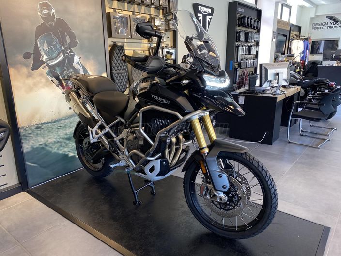 TRIUMPH TIGER 1200